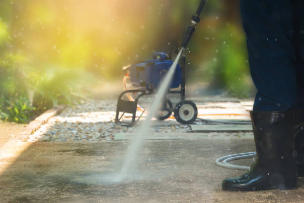 Best Sidewalk and Walkway Cleaning  in Beechwood Trails, OH